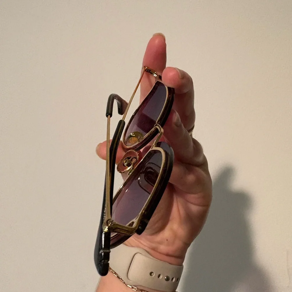 KREWE Nellie Sunglasses - Picture 8 of 11